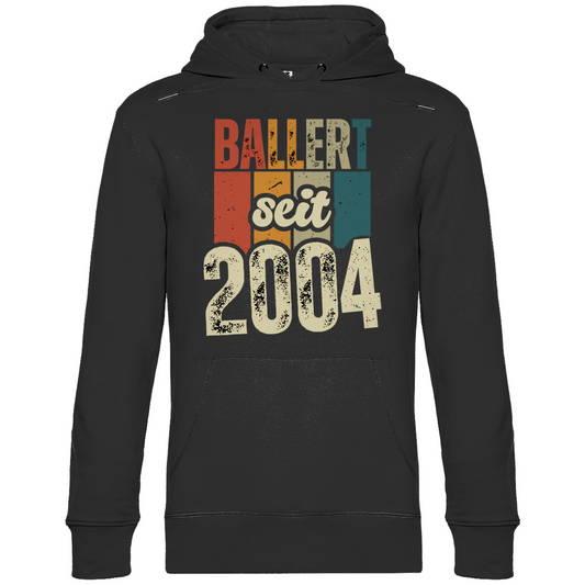 Premium Hoodie "Ballert seit 2004"