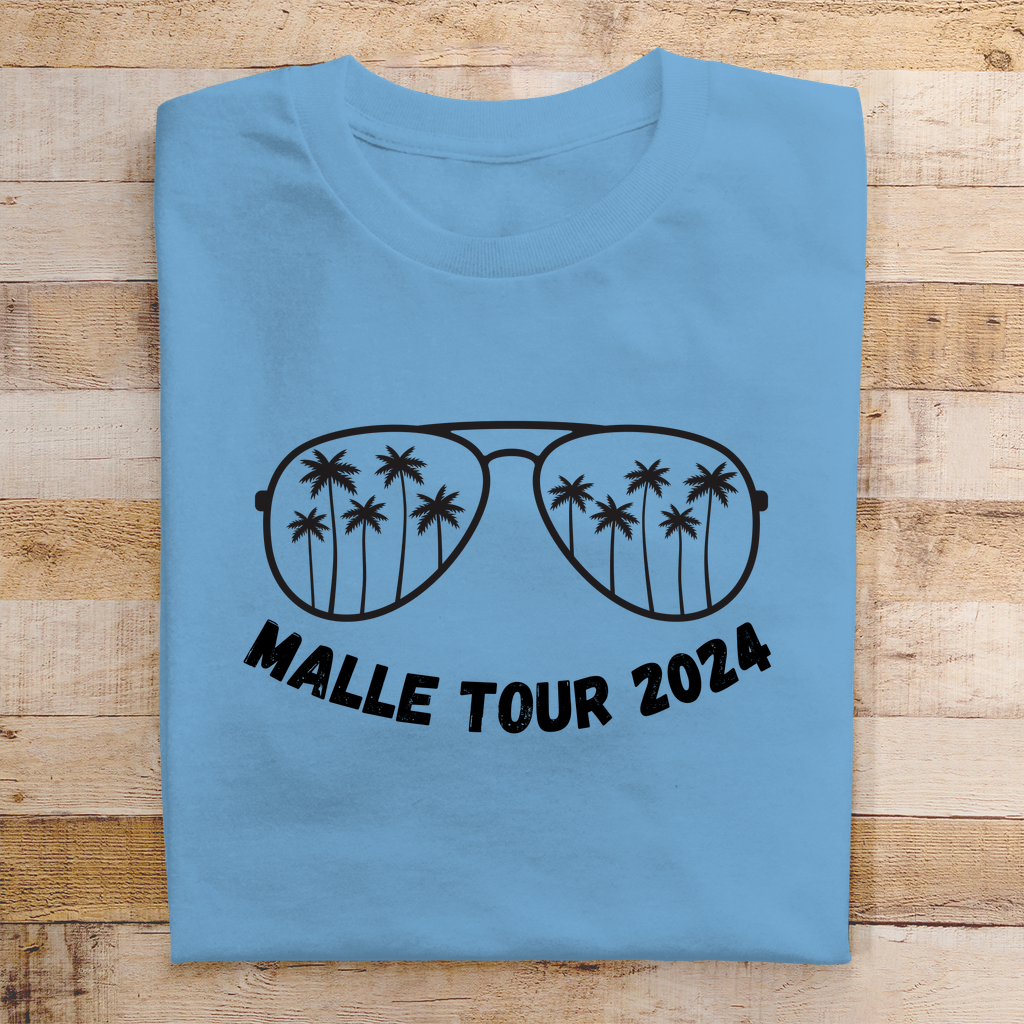 Premium T-Shirt "Malle Tour 2024"