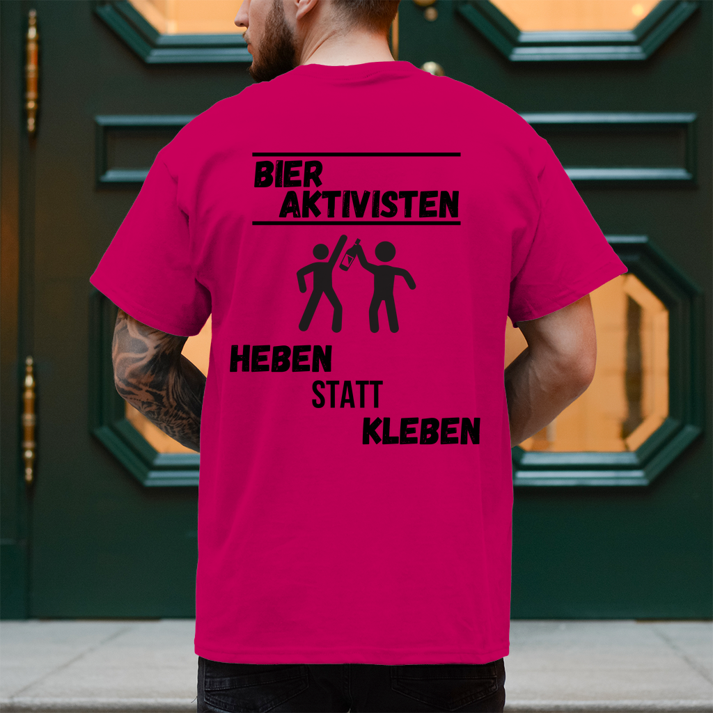 Premium T-Shirt "Bier Aktivisten" (Backprint)