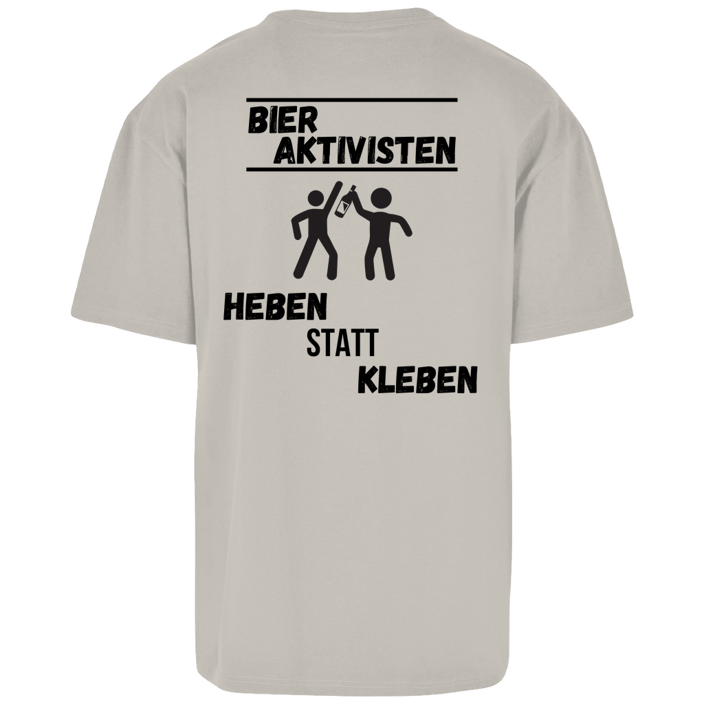 Premium Oversized T-Shirt "Bier Aktivisten" (Backprint)