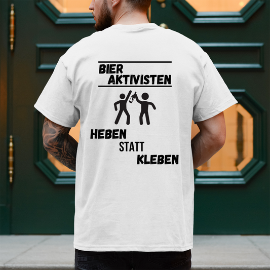 Premium T-Shirt "Bier Aktivisten" (Backprint)